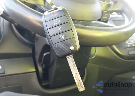 2019 Kia Soul + from USA, damaged, VIN KNDJP3A56K7649470